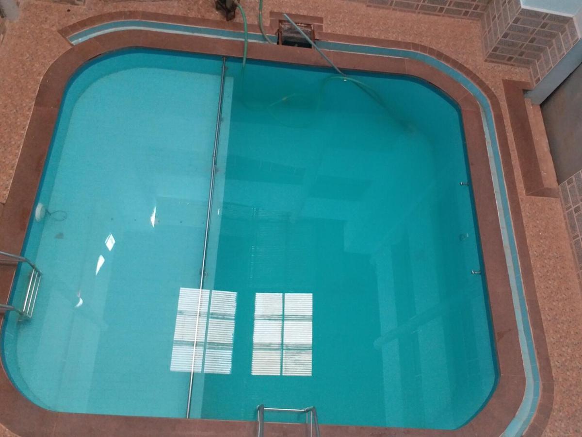 รังโคลี รีทรีต Hotel มาเทรัน ภายนอก รูปภาพ