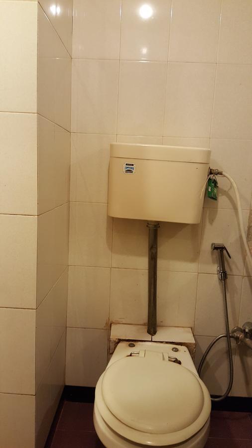 รังโคลี รีทรีต Hotel มาเทรัน ภายนอก รูปภาพ