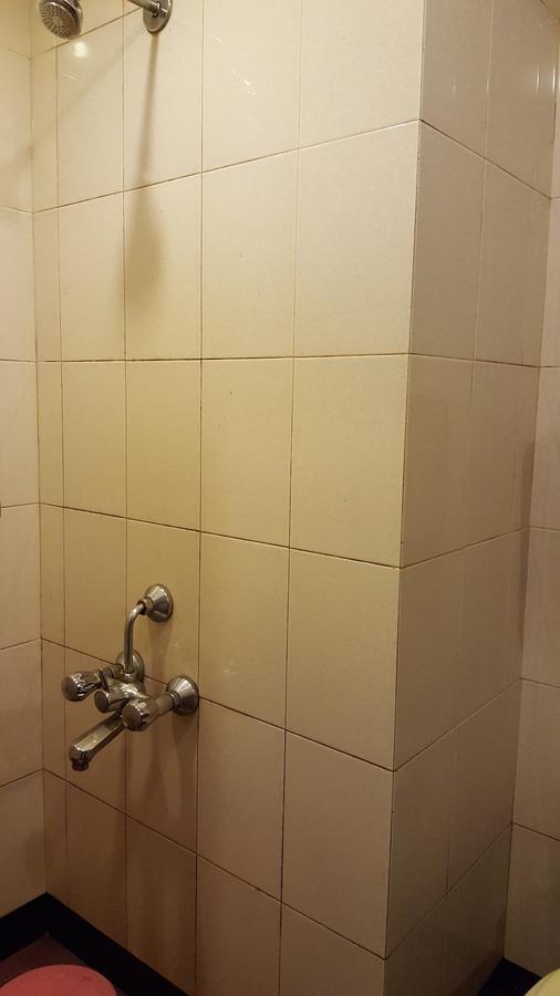 รังโคลี รีทรีต Hotel มาเทรัน ภายนอก รูปภาพ